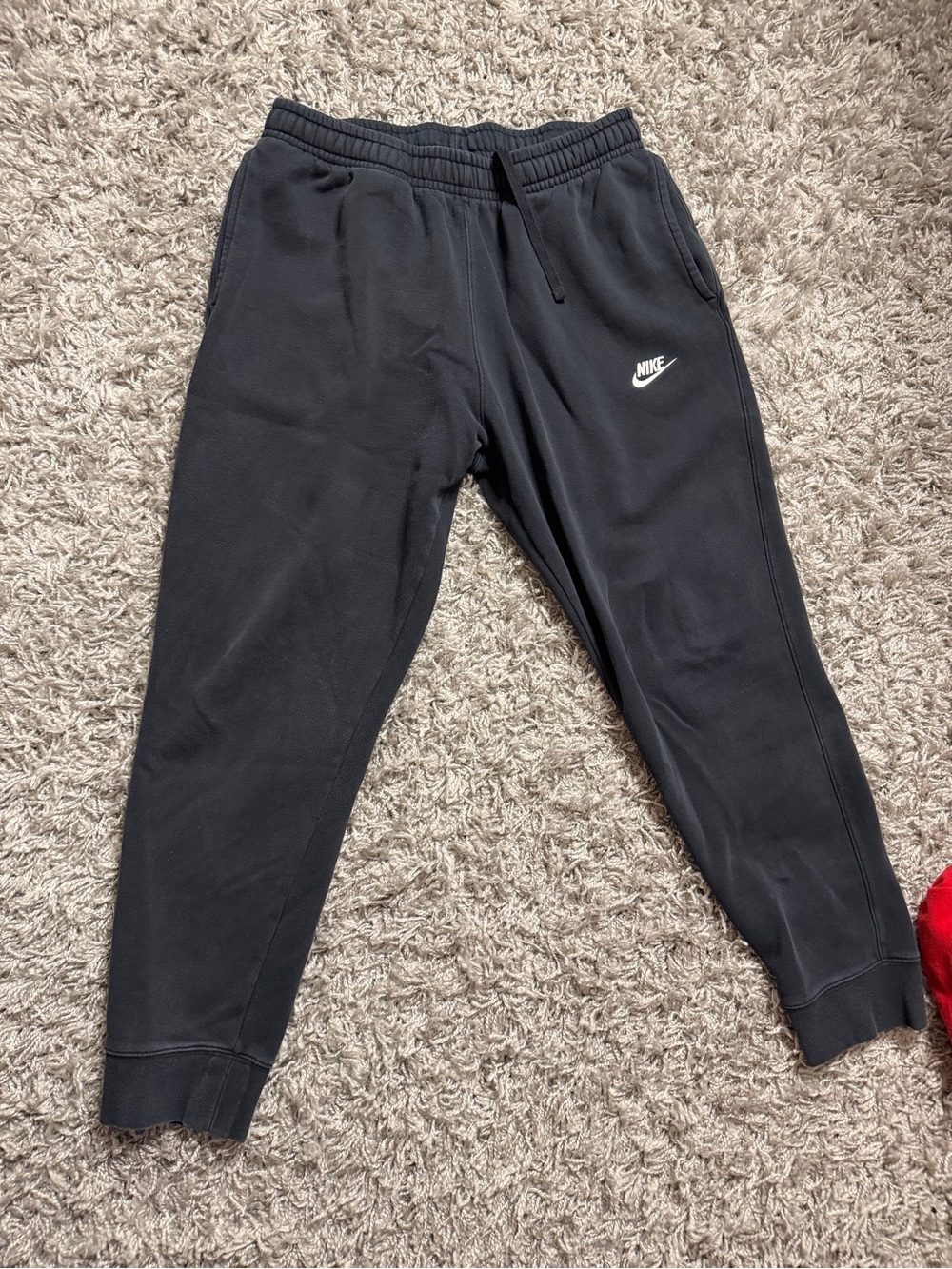 Nike Black Sweatpants - Picture 2 of 4